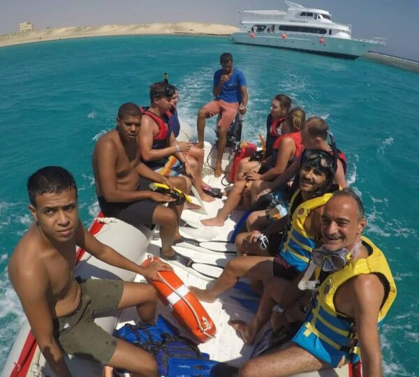 Snorkeling trip to Marsa Mubarak